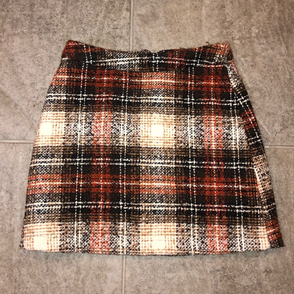 Forever 21 small winter skirt